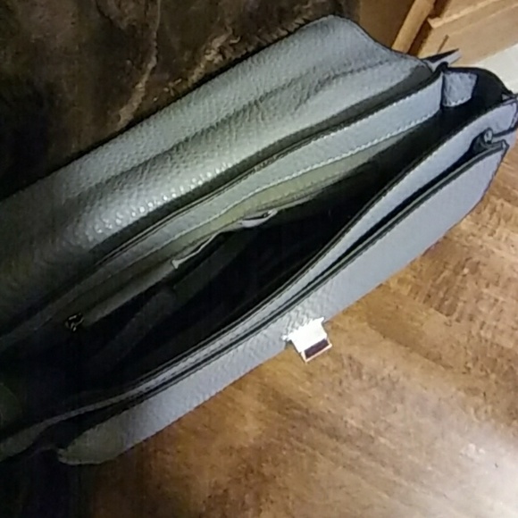 Purse - Picture 2 of 2